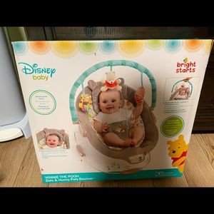 Brand new Disney: Winnie the Pooh bouncer seat.
